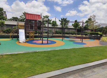Swimming Pool in 3.5 BHK Apartment at Prestige Tranquil, Kokapet – for Rent