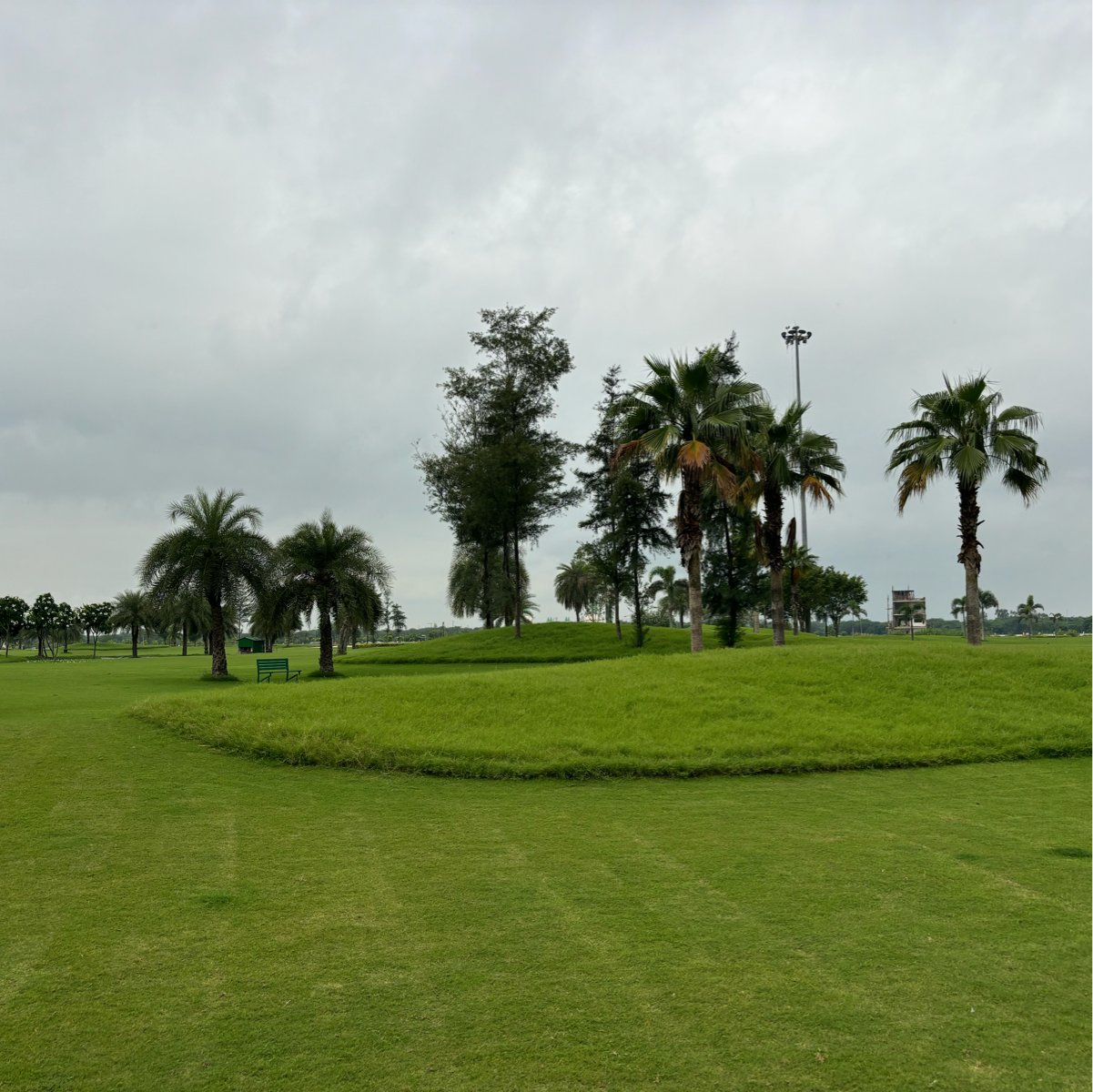 Plot For Sale in Supertech Golf Country Plots