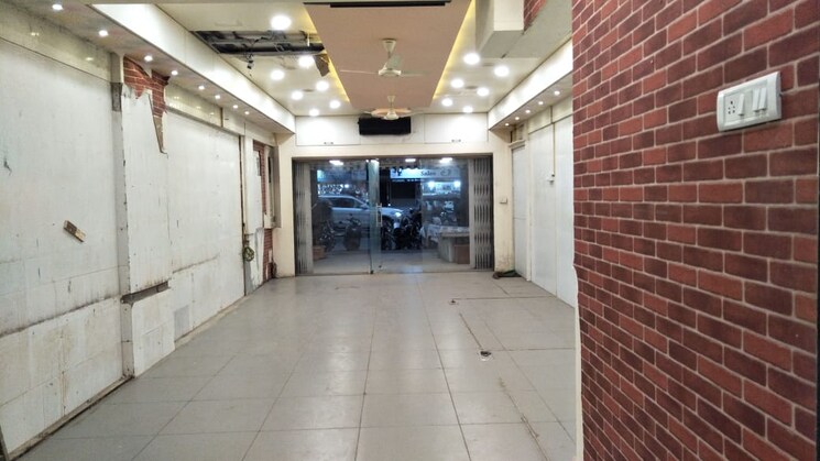 undefined, sejal-park-chs-goregaon-west Commercial Showroom 1000 Sq.Ft. In Goregaon West Mumbai 8227950