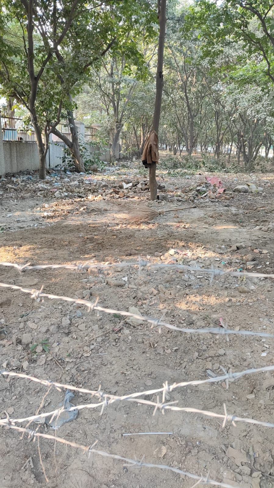 Plot For Sale in Gnida 