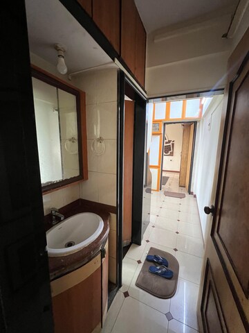 Bathroom in 1 BHK Apartment at Malad West – for Rent
