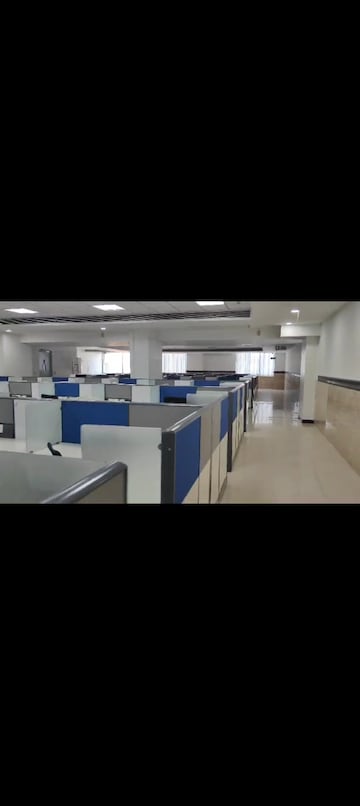 Commercial Office Space 6000 Sq.Ft. For Rent in Goregaon West Mumbai  8228043