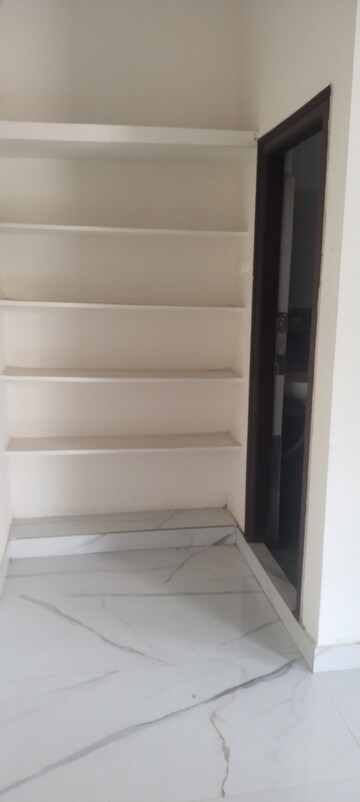 Furnished Amenities in 1 BHK Apartment at Pavani Laxmi Nivas, Madhapur – for Rent