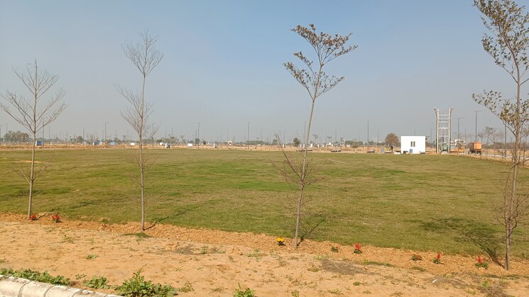 undefined, signature-global-city-of-colours  180 Sq.Yd. Plot In Nh 8 Gurgaon 8228082