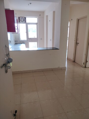Room in 3 BHK Apartment at Manimajra – for Rent