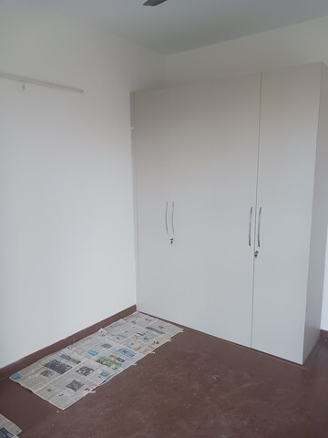 Room in 3 BHK Apartment at Ansal Estella, Sector 103 – for Rent