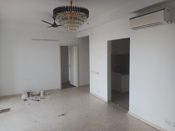 Room in 3 BHK Apartment at Ansal Estella, Sector 103 – for Rent