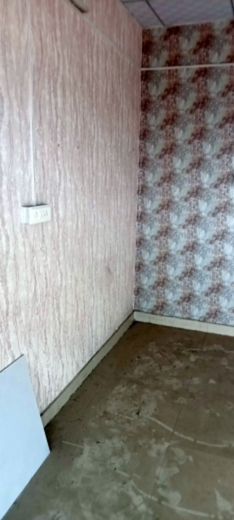 Floor Plan, ocean-golden-i Commercial Shop 200 Sq.Ft. In Tech Zone 4 Greater Noida Greater Noida 8228171