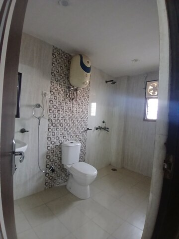 Bathroom in 3 BHK Builder Floor at Super MIG, Sector 105 – for Rent