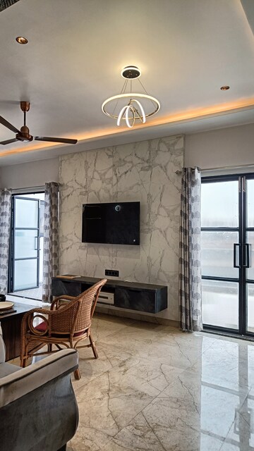 Living Room in 2 BHK Apartment at Raja Park – for Rent