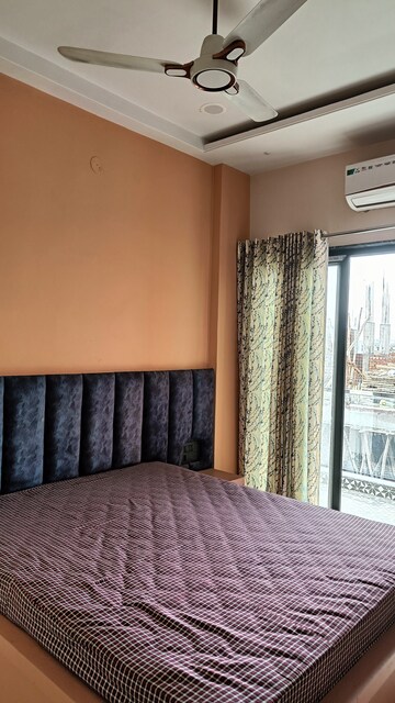 Bedroom in 2 BHK Apartment at Raja Park – for Rent