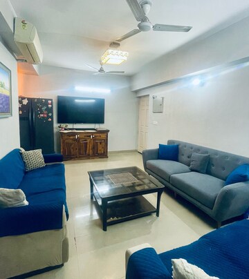 Living Room in 3.5 BHK Apartment at Aims Golf City, Sector 75 – for Rent