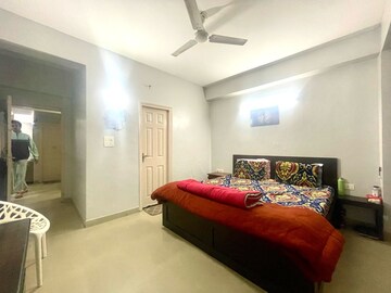 Bedroom in 3.5 BHK Apartment at Aims Golf City, Sector 75 – for Rent