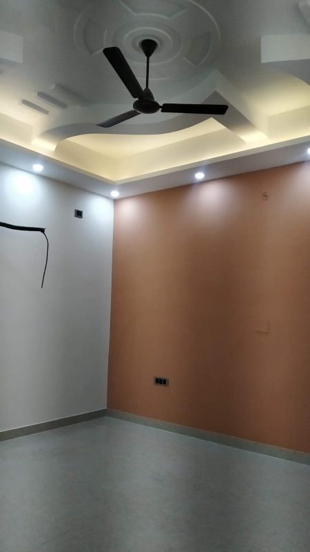 2 BHK Apartment For Sale in Gaur City 4th Avenue