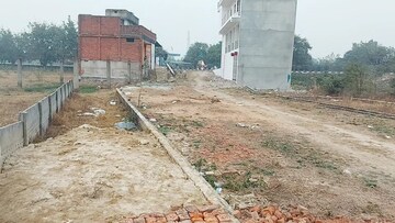  Plot – Exterior View View at Raebareli Road - for Sale