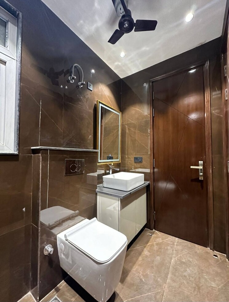 Kitchen, unitech-infospace 2.5 Bedroom 1455 Sq.Ft. Builder Floor In Sector 21 Gurgaon 8228736