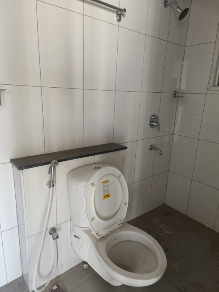 Bathroom, godrej-royale-woods 3 Bedroom 1248 Sq.Ft. Apartment In Devanahalli Bangalore 8228849