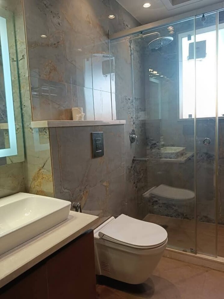 Bathroom, unitech-infospace 3.5 Bedroom 2100 Sq.Ft. Builder Floor In Sector 21 Gurgaon 8228827