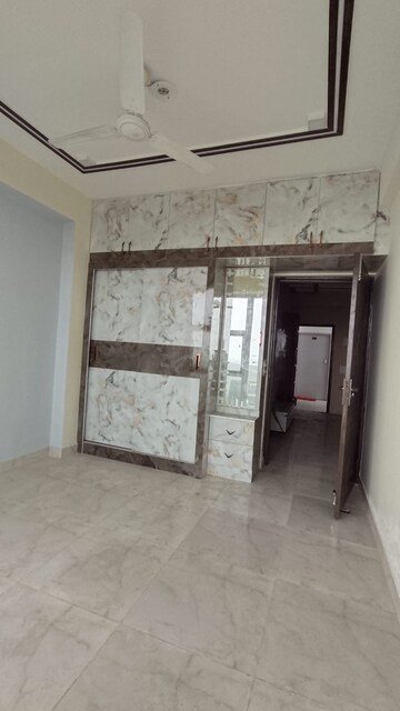 Room in 3 BHK Apartment at Sarvome Shree Homes, Sector 45 – for Rent