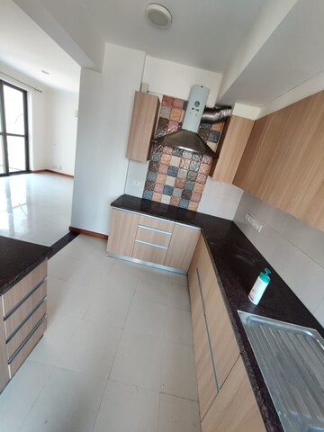 Kitchen in 3.5 BHK Apartment at Unitech The Residences Gurgaon, Sector 33 – for Rent
