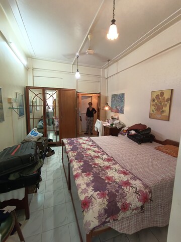 Bedroom in 2 BHK Apartment at Swastik Court, Colaba – for Sale