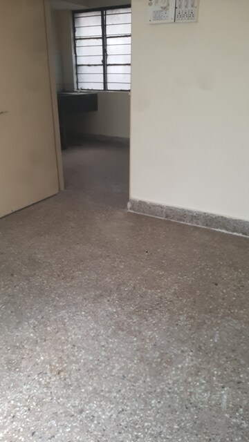 Furnished Amenities in 2 BHK Apartment at Shivam Apartment Sadashiv Peth, Sadashiv Peth – for Rent