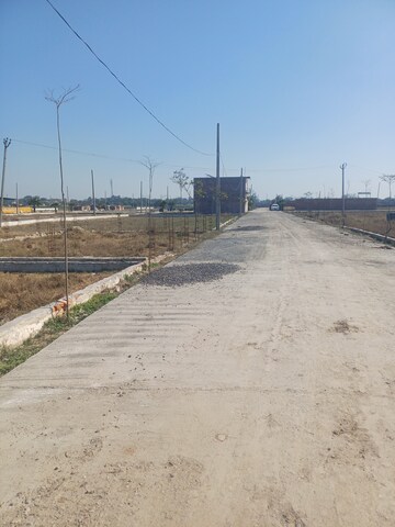  Plot For Sale in Jewar