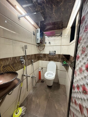 Attached Bathroom in 1 BHK Apartment at Seawoods – for Rent