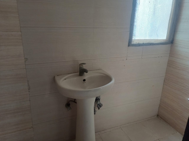 3 BHK + Extra Room Apartment For Sale in Amrapali Golf Homes