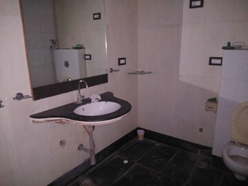 Bathroom in 4 BHK Villa at Shivalik Nagar – for Sale