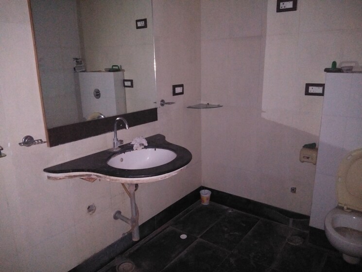 Bathroom, shivalik nagar 4 Bedroom 5000 Sq.Ft. Villa In Shivalik Nagar Haridwar 8229459