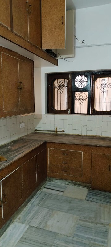 Kitchen in 3 BHK Independent House at Gomti Nagar – for Rent