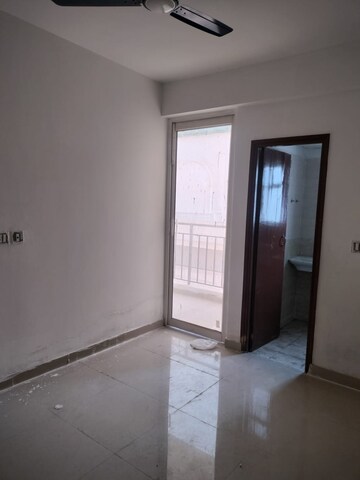 Room in 1 BHK Apartment at ROF Amaltas, Sector 92 – for Rent