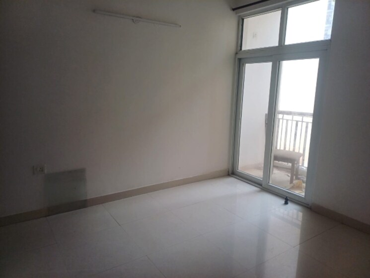 Room, amrapali-golf-homes 3 Bedroom 1595 Sq.Ft. Apartment In Sector 4, Greater Noida Greater Noida 8229522