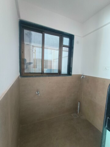 Room in 2 BHK Apartment at Bhaktamar Residency, Wadgaon Sheri – for Rent