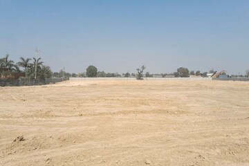  Plot For Sale in Ranjit Nagar
