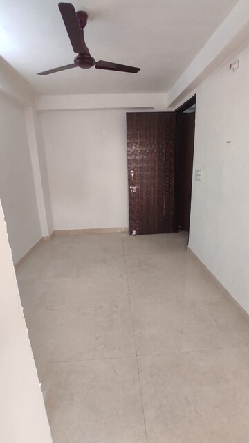 Room in 1 BHK Apartment at Rajpur Khurd Extension – for Rent