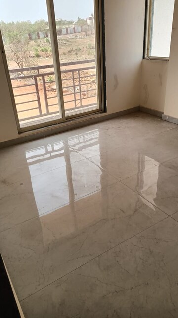 Room in 1 BHK Apartment at Vaishnavi Dham Complex, Asangaon – for Sale
