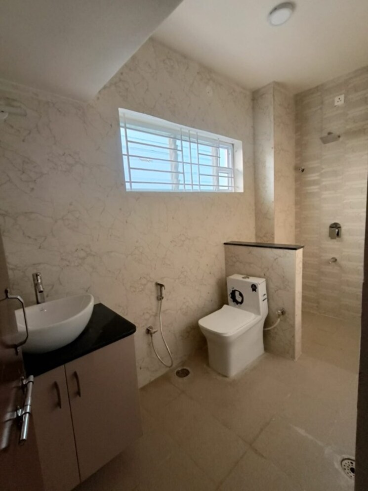 Bathroom, isro layout 6+ Bedroom 5000 Sq.Ft. Independent House In Isro Layout Bangalore 8229747