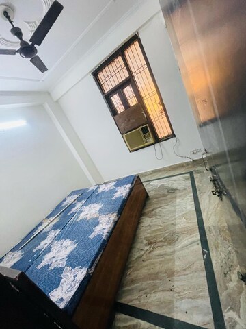 Room in 1 BHK Apartment at Hargobind Enclave – for Rent