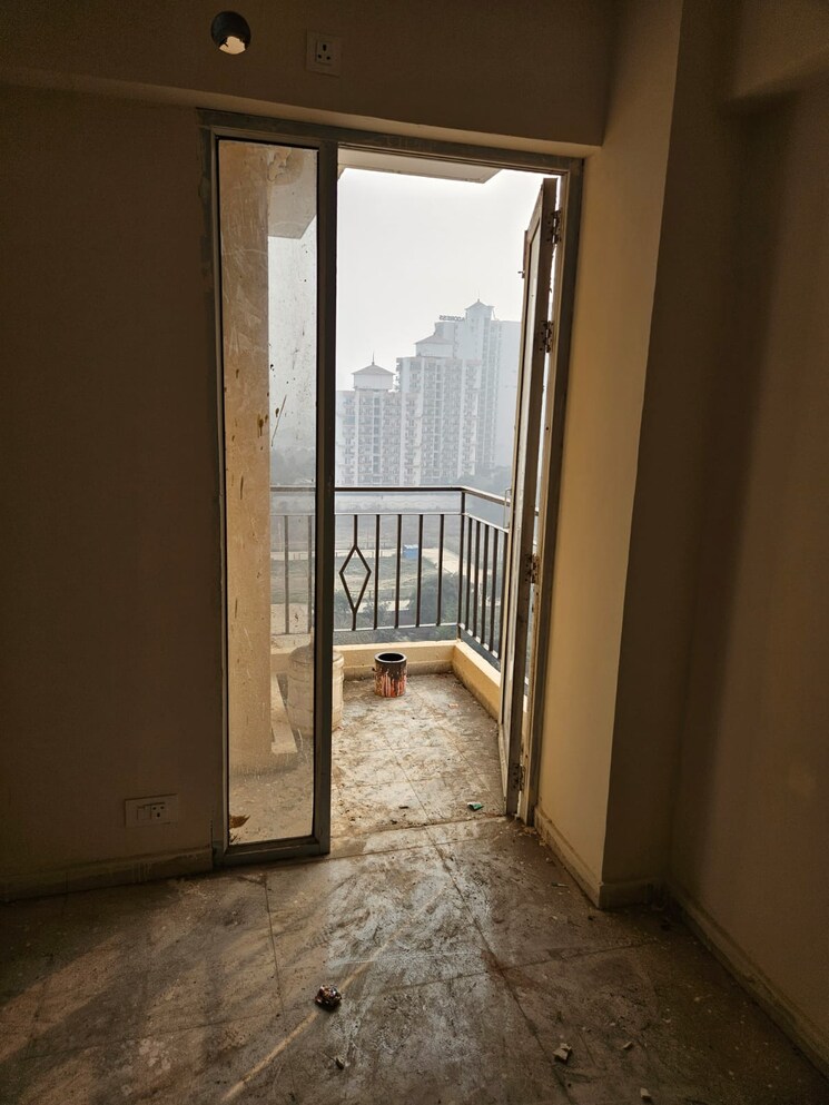 Room, rof-amaltas 3 Bedroom 1413 Sq.Ft. Apartment In Sector 92 Gurgaon 8229950