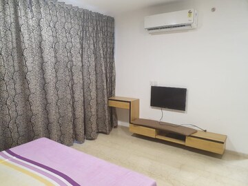 Bedroom in 3 BHK Apartment at Pushp Vihar – for Rent