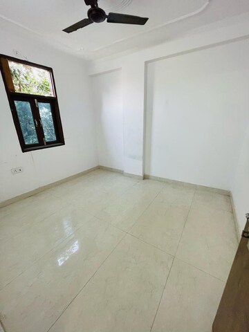 1 BHK Apartment For Rent in Chattarpur