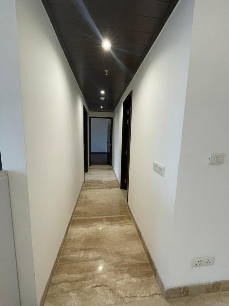 undefined, sector 94 2 Bedroom 1400 Sq.Ft. Apartment In Sector 94 Noida 8230210