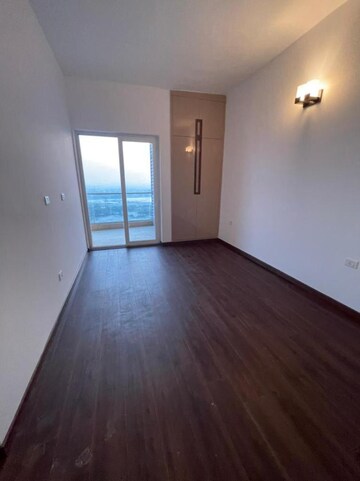 Room in 2 BHK Apartment at Sector 94 – for Rent