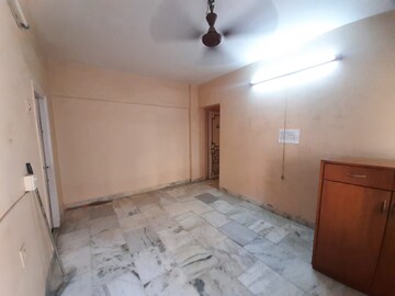 1 BHK Apartment For Rent in Riddhi Garden Malad East Mumbai  8230069