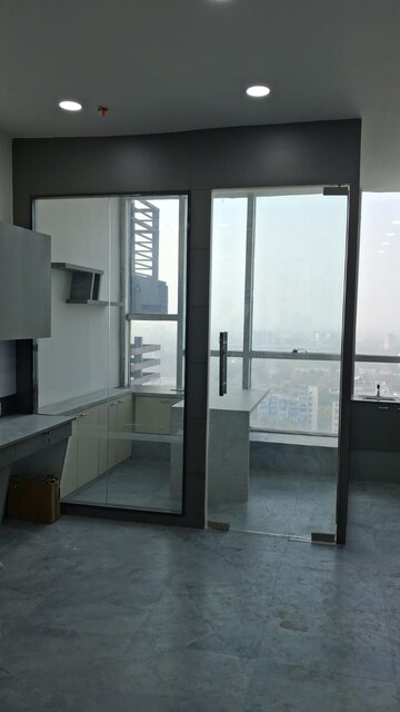Room in  Office Space at Salt Lake Sector V – for Rent