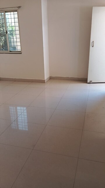 Room in 2 BHK Apartment at Tupudana – for Rent