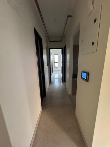Building Lobby in 2 BHK Apartment at Kalpataru Paramount, Kapur Bawdi – for Rent