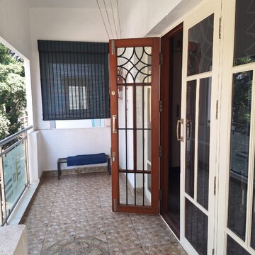 Balcony in 3 BHK Apartment at Banashankari – for Rent